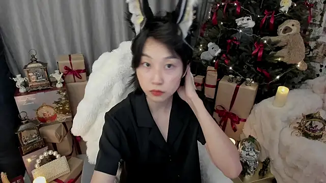 Snapshot of Minami_686 chatting on 01/13/25, 06:38 Minami 686 online show from 01/13/25, 06:38