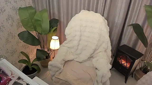 Snapshot of Minami_686 chatting on 01/28/25, 03:25 Minami 686 online show from 01/28/25, 03:25