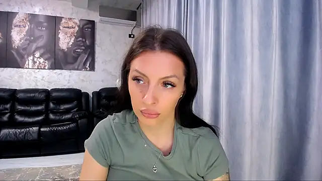 Snapshot of stayhere chatting on 11/04/25, 08:41 stayhere online show from 11/04/25, 08:41