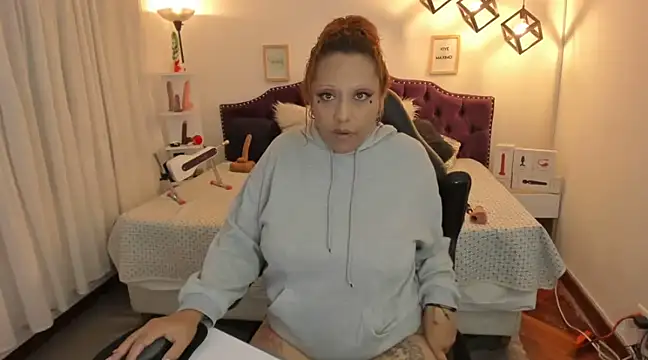 Destiny  Hall online show from 02/01/25, 09:43