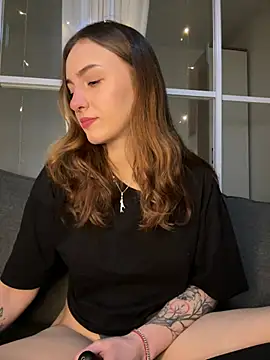 Snapshot of hotAssHell_ chatting on 01/05/25, 04:16 hotAssHell online show from 01/05/25, 04:16