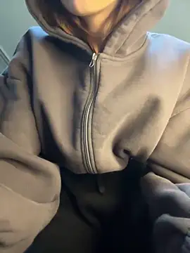 Snapshot of hotAssHell_ chatting on 01/21/25, 08:11 hotAssHell online show from 01/21/25, 08:11