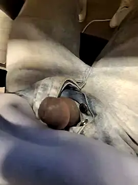 Snapshot of no1belike1 chatting on 01/22/25, 11:01 no1belike1 online show from 01/22/25, 11:01