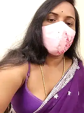 Snapshot of Susma-Telugu chatting on 01/26/25, 10:02 Susma-Telugu online show from 01/26/25, 10:02