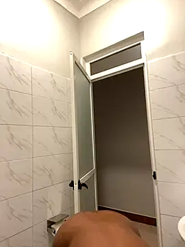 Dellah26 online show from 10/22/25, 05:24