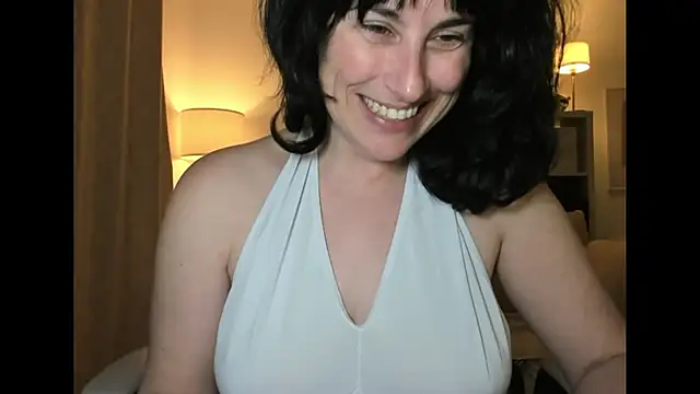 Snapshot of emmita69_ chatting on 02/25/25, 11:19 emmita69 online show from 02/25/25, 11:19
