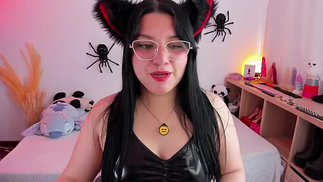 catha cat online show from 10/14/25, 06:31