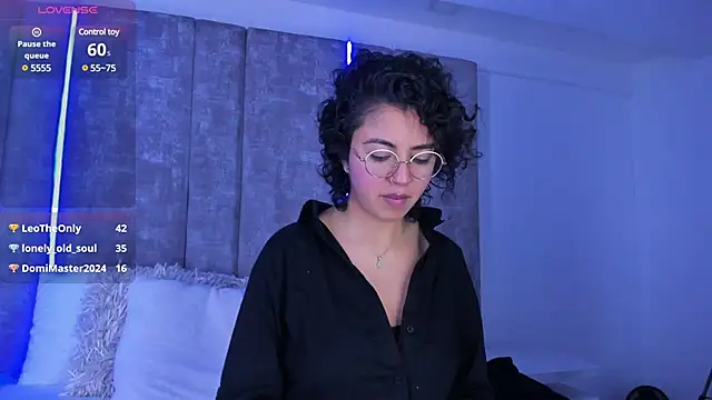 Amareto  online show from 01/08/25, 05:59