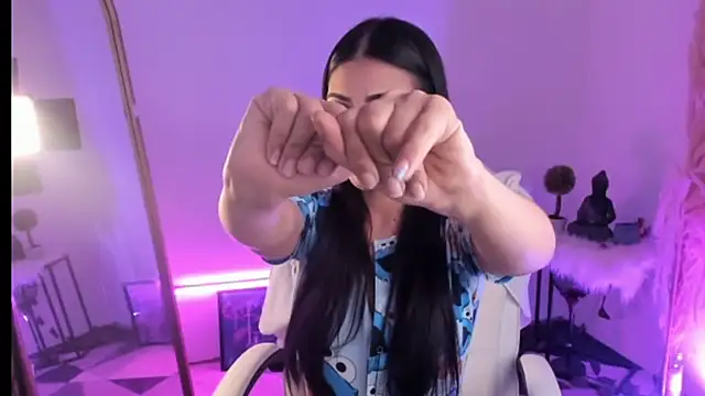 Snapshot of SakuraKato chatting on 12/17/24, 12:43 SakuraKato online show from 12/17/24, 12:43