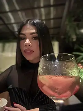 Snapshot of SakuraKato chatting on 02/04/25, 04:26 SakuraKato online show from 02/04/25, 04:26