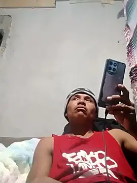 Snapshot of Moreno1813 chatting on 02/07/25, 05:31 Moreno1813 online show from 02/07/25, 05:31