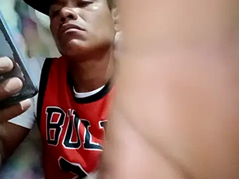 Snapshot of Moreno1813 chatting on 03/03/25, 06:37 Moreno1813 online show from 03/03/25, 06:37