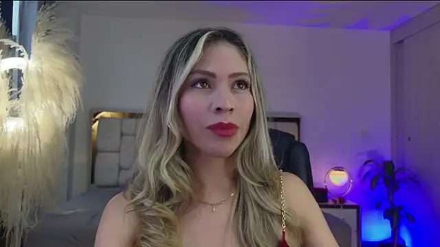 Ammy Castro online show from 11/15/25, 09:21