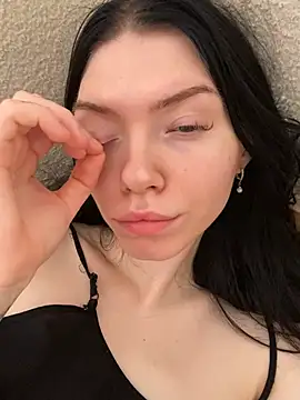 Lisaaa Alisa online show from 02/05/25, 06:24