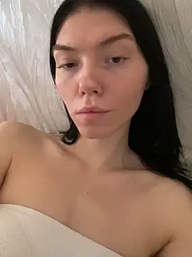 Lisaaa Alisa online show from 10/06/25, 03:59