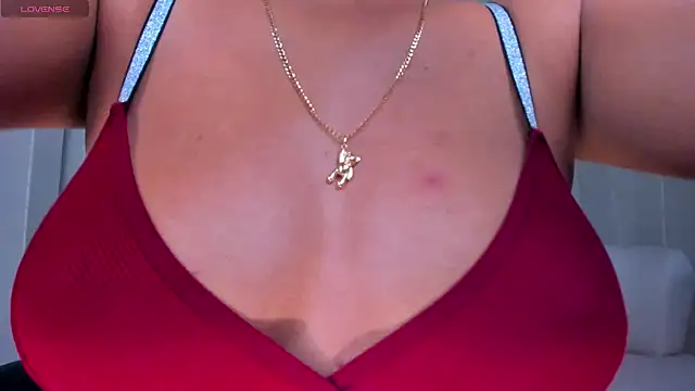 JessicaWilliams1 online show from 10/06/25, 09:51