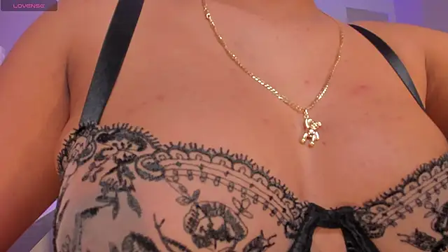 JessicaWilliams1 online show from 11/16/25, 09:48