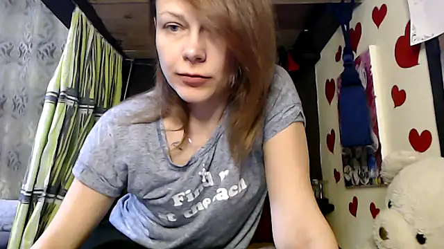 Snapshot of HarleyQuinn_69 chatting on 12/08/24, 12:51 HarleyQuinn 69 online show from 12/08/24, 12:51