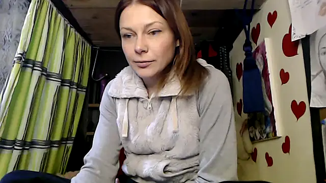 Snapshot of HarleyQuinn_69 chatting on 12/19/24, 06:23 HarleyQuinn 69 online show from 12/19/24, 06:23