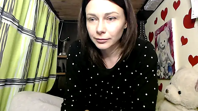 Snapshot of HarleyQuinn_69 chatting on 02/15/25, 11:03 HarleyQuinn 69 online show from 02/15/25, 11:03