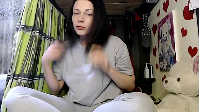 Snapshot of HarleyQuinn_69 chatting on 03/22/25, 08:15 HarleyQuinn 69 online show from 03/22/25, 08:15