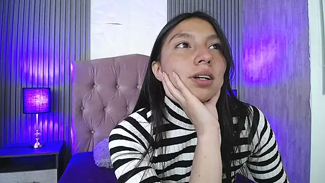 Snapshot of kendall_saenz chatting on 03/11/25, 07:58 kendall saenz online show from 03/11/25, 07:58