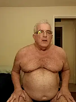 Snapshot of ShoreCock chatting on 01/15/25, 01:23 ShoreCock online show from 01/15/25, 01:23