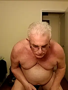 Snapshot of ShoreCock chatting on 03/23/25, 05:21 ShoreCock online show from 03/23/25, 05:21