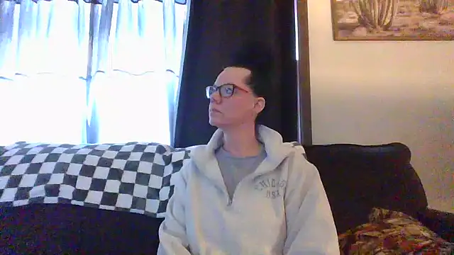 Snapshot of SidneyRaee chatting on 01/02/25, 05:39 SidneyRaee online show from 01/02/25, 05:39