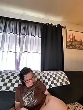 Snapshot of SidneyRaee chatting on 01/22/25, 07:13 SidneyRaee online show from 01/22/25, 07:13