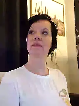 Snapshot of SidneyRaee chatting on 01/31/25, 08:54 SidneyRaee online show from 01/31/25, 08:54