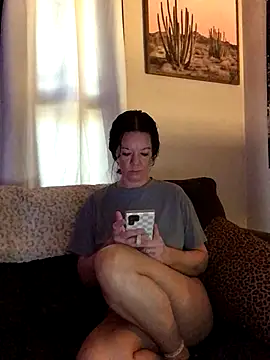 Snapshot of SidneyRaee chatting on 09/12/25, 03:34 SidneyRaee online show from 09/12/25, 03:34