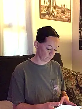 Snapshot of SidneyRaee chatting on 10/02/25, 05:31 SidneyRaee online show from 10/02/25, 05:31