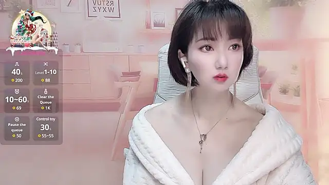 Snapshot of Mist_lili chatting on 03/08/25, 01:17 Mist lili online show from 03/08/25, 01:17