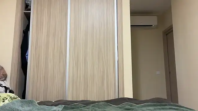 naughtyhollyxxxx online show from 10/23/25, 03:11