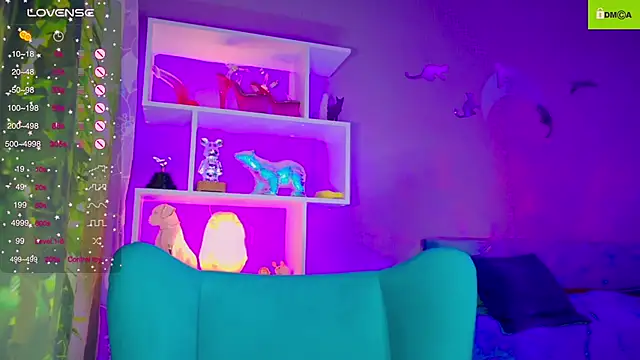 Snapshot of Flash_Summer chatting on 11/10/25, 11:04 Flash Summer online show from 11/10/25, 11:04