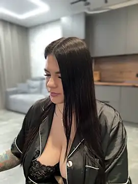 HugeBoobs- online show from 02/01/25, 09:32