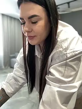 HugeBoobs- online show from 02/16/25, 07:04