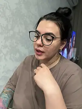 HugeBoobs- online show from 02/27/25, 06:09