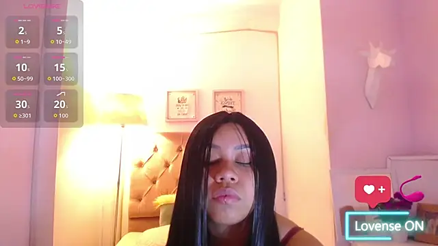 Nahom1  online show from 11/19/25, 10:43