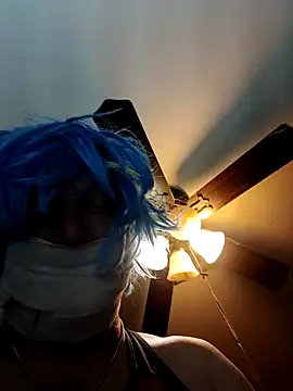 Hugebwc102 online show from 02/04/25, 12:22