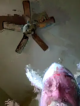 Hugebwc102 online show from 09/30/25, 07:46