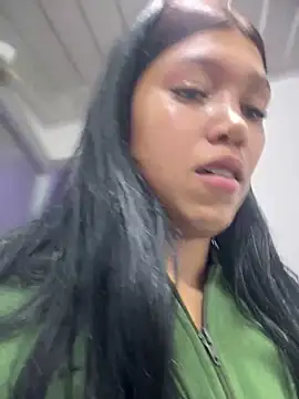 Snapshot of emily_rosse04 chatting on 03/09/25, 11:25 emily rosse04 online show from 03/09/25, 11:25