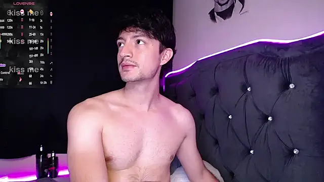 henry diiaz online show from 10/15/25, 09:53