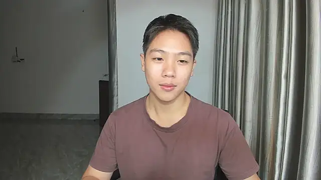 Snapshot of Oliver_Nl chatting on 12/06/24, 04:38 Oliver Nl online show from 12/06/24, 04:38