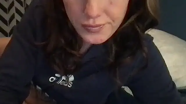 kittycatkendra online show from 11/12/25, 11:47