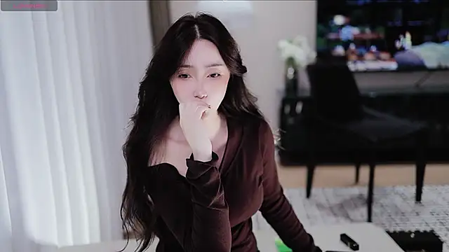 Snapshot of -Aricia- chatting on 09/14/25, 03:22 -Aricia- online show from 09/14/25, 03:22