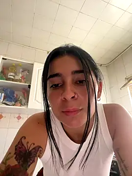 Meganmilk1 online show from 11/12/25, 03:34