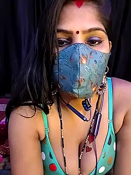 Snapshot of MUMTAJ_1 chatting on 12/28/24, 08:25 MUMTAJ 1 online show from 12/28/24, 08:25