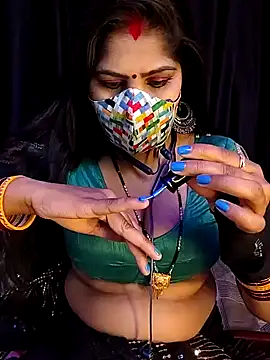 Snapshot of MUMTAJ_1 chatting on 01/12/25, 06:27 MUMTAJ 1 online show from 01/12/25, 06:27